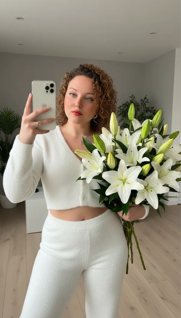 AI Bouquet Portrait Generator style preview 3 - AI-generated portrait