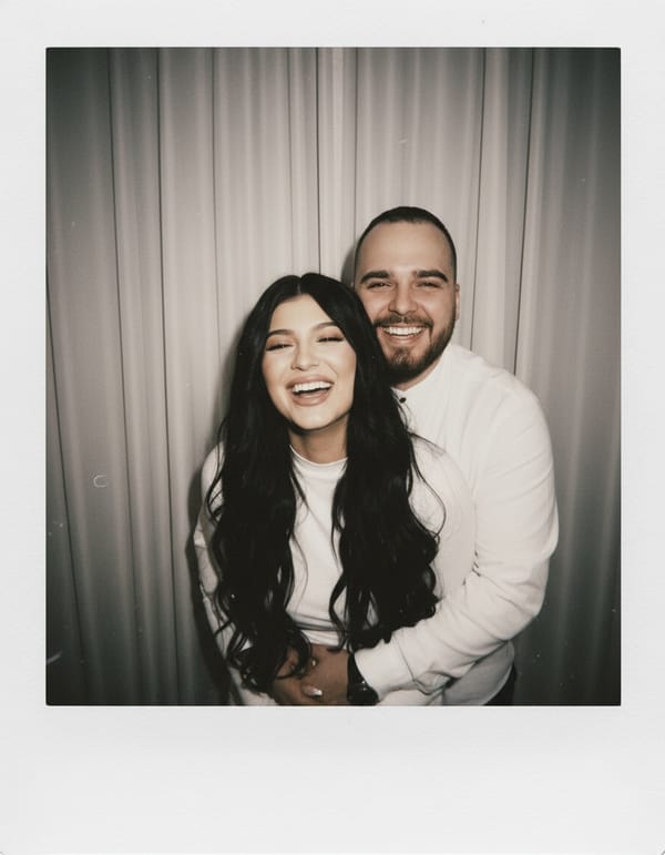 مولّد صور بولارويد بالذكاء الاصطناعي صورة من المعرض 19 - vintage